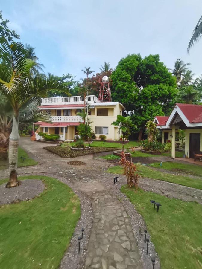 Puesta Del Sol Beach Bungalows And Restobar Mambajao Buitenkant foto